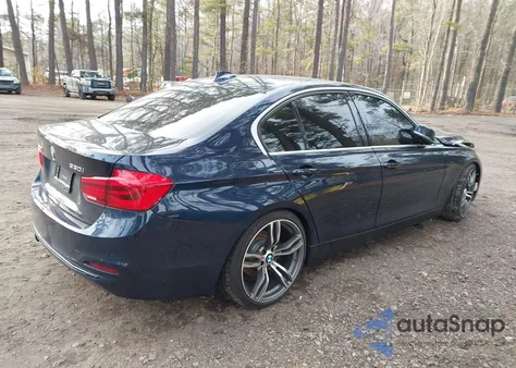 2017 BMW 330I xDrive z USA, uszkodzony, nr VIN WBA8D9G59HNU60623